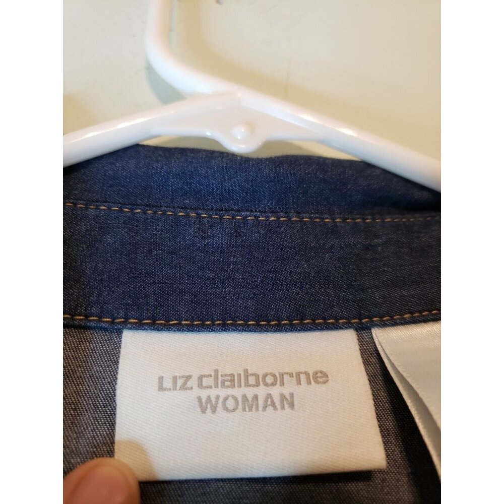 Liz Claiborne Woman Plus 18W Blouse Medium Wash Chambray Blue 100% Cotton Button - Picture 5 of 6